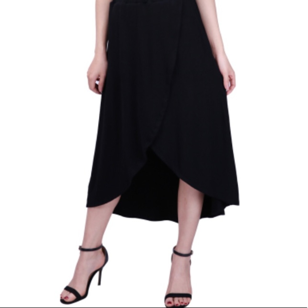 Black Hi-Low maxi skirt
